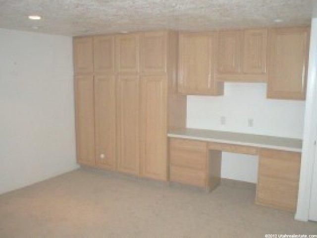 835 Country Rd, Fruit Heights, UT 84037 — photo 4