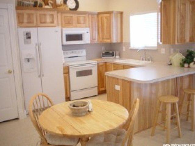 4676 S 4000 W, Roy, UT 84067 — photo 3