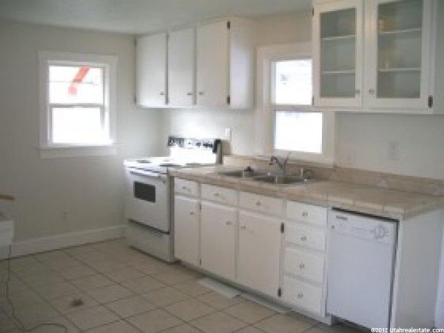 683 E 450 S, Clearfield, UT 84015 — photo 3