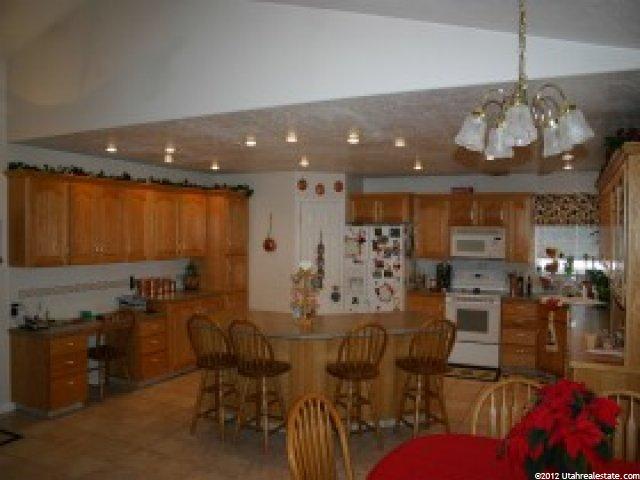 122 N Winding Way, Logan, UT 84321 — photo 2