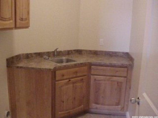 731 E 600 S, Kaysville, UT 84037 — photo 6