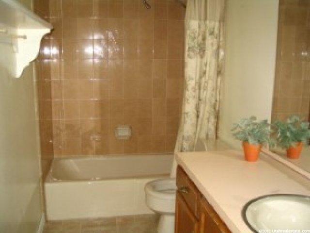 1379 E Snowcreek Dr, Layton, UT 84040 — photo 5