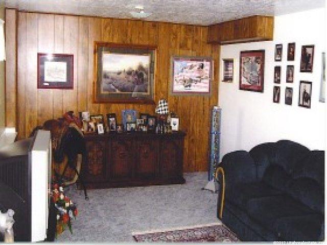 265 E Antelope Dr, Layton, UT 84040 — photo 7
