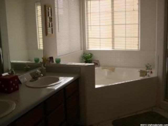 7814 S 1750 E, South Weber, UT 84405 — photo 7
