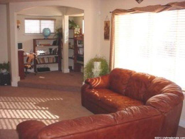 3122 Quail Ct, Eagle Mountain, UT 84043 — photo 2