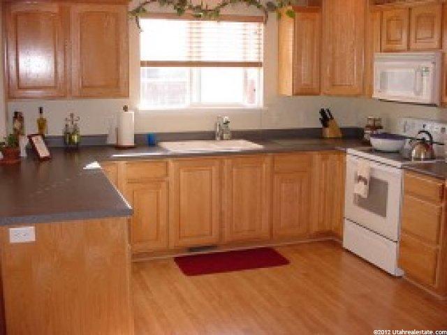 3122 Quail Ct, Eagle Mountain, UT 84043 — photo 3
