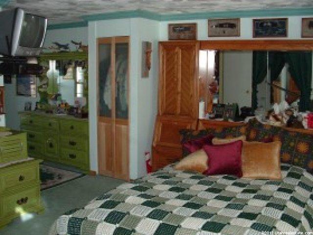 4346 S 2150 W, Roy, UT 84067 — photo 7