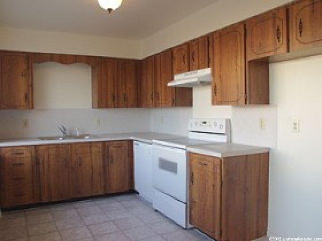 7256 Jefferson Rd, Magna, UT 84044 — photo 3