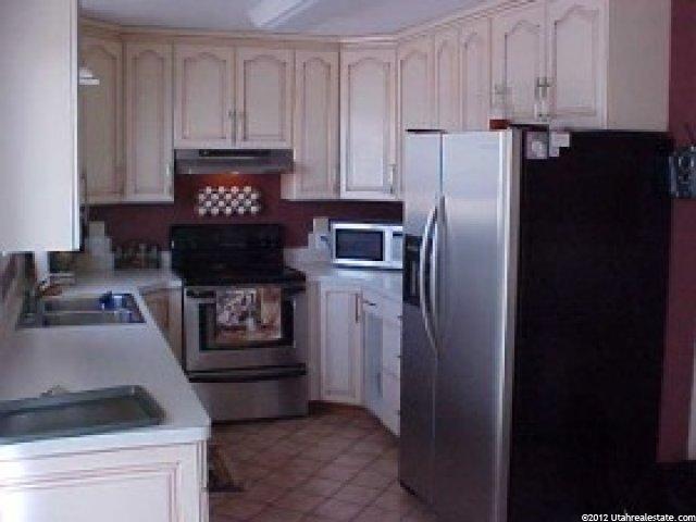 845 N 3200 W, West Point, UT 84015 — photo 2