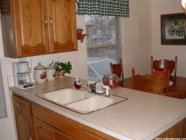 8169 Ivy Dr, Midvale, UT 84047 — photo 4