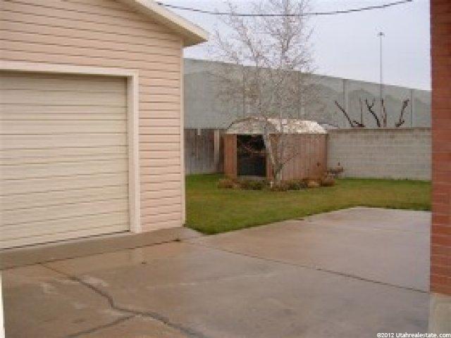 8169 Ivy Dr, Midvale, UT 84047 — photo 7