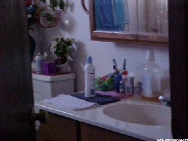 163 S 300 E, Manti, UT 84642 — photo 4