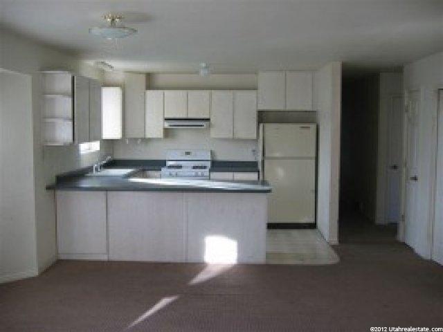7877 Mountain View Rd, Lake Point, UT 84074 — photo 3