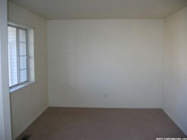 7877 Mountain View Rd, Lake Point, UT 84074 — photo 4