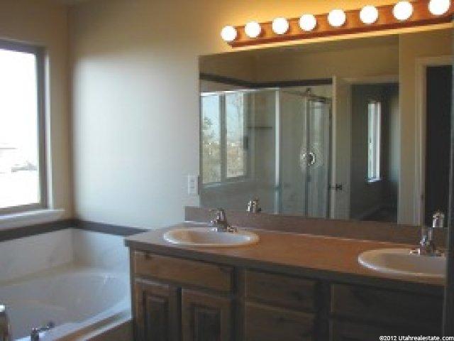 2360 S Hansen Mdws, Syracuse, UT 84075 — photo 2