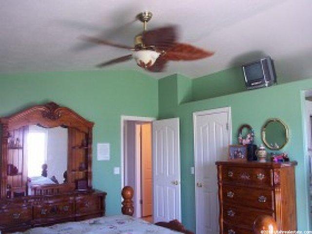 2674 W 2250 N, Clinton, UT 84015 — photo 5
