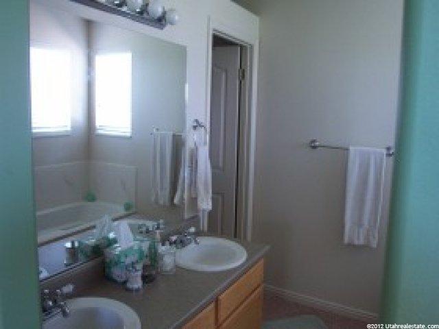 2674 W 2250 N, Clinton, UT 84015 — photo 7