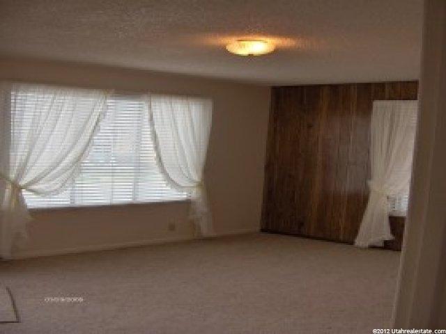 551 Leona Dr, Ogden, UT 84403 — photo 2