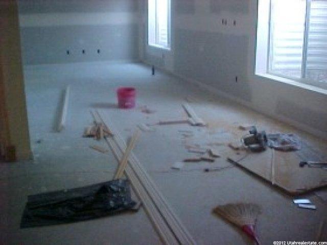 1105 E Avalon Hills Dr N, Ogden, UT 84404 — photo 3