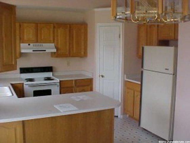 1589 S 300 E, Kaysville, UT 84037 — photo 3