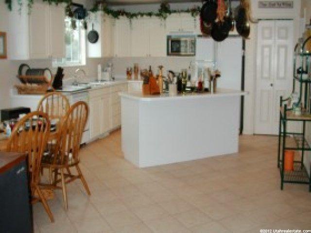 1644 E Cobblestone Village Cir S, Sandy, UT 84092 — photo 4
