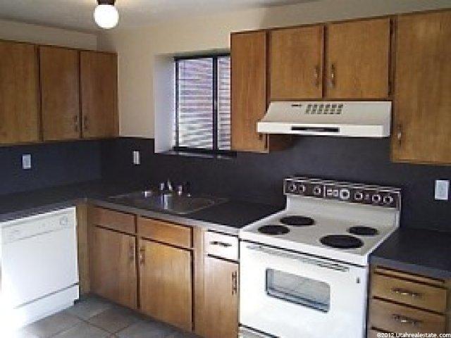 1883 E 5665 S, South Ogden, UT 84403 — photo 3
