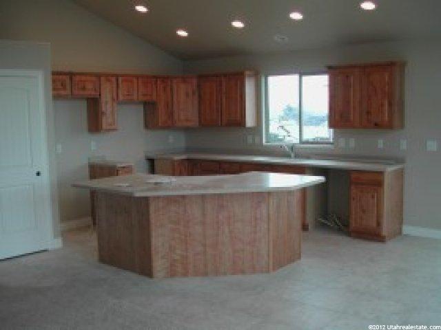 225 E 2200 S, Bountiful, UT 84010 — photo 3