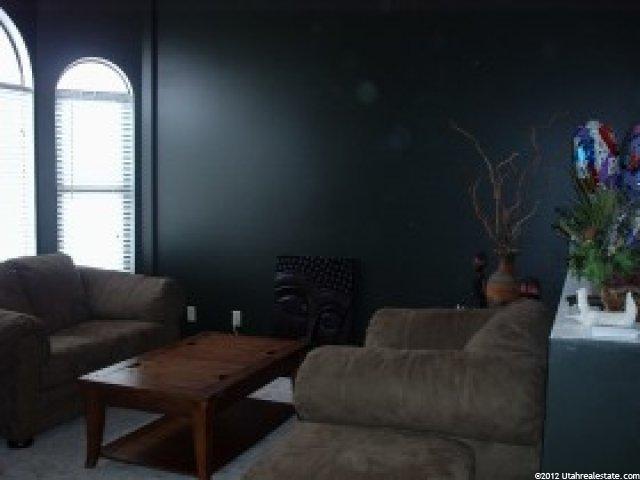 1388 E Cherry Ln, Layton, UT 84040 — photo 2