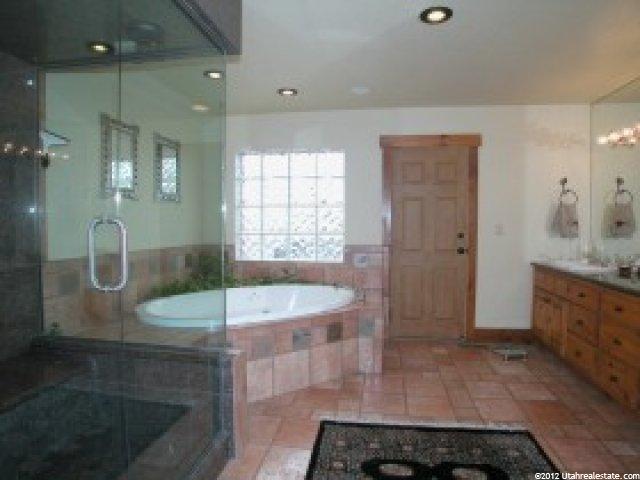 11 Sunwood Ln E, Sandy, UT 84092 — photo 7