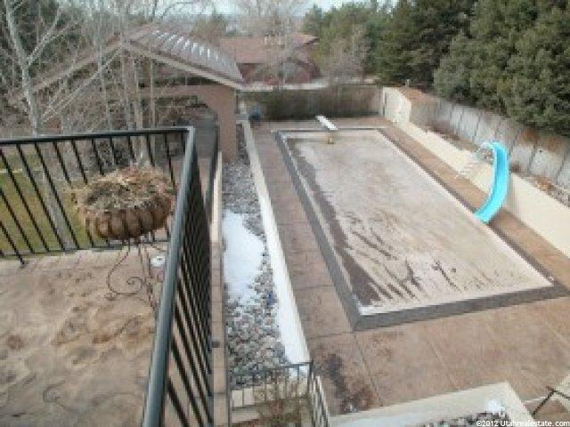 11 Sunwood Ln E, Sandy, UT 84092 — photo 8