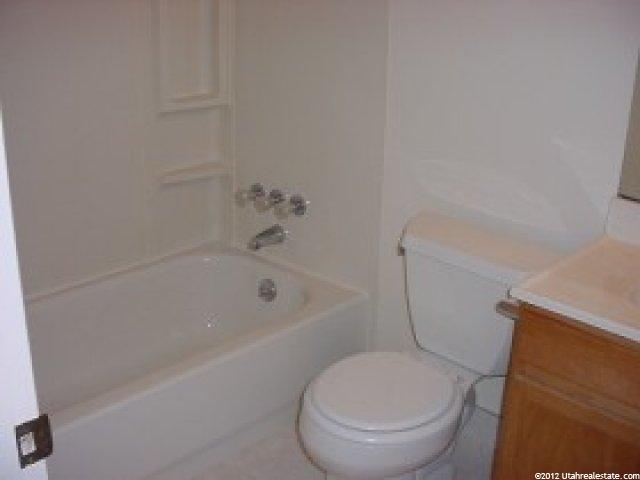 602 N Fort Ln E, Layton, UT 84041 — photo 6