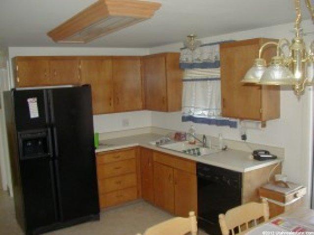 195 E 7060 S, Midvale, UT 84047 — photo 4