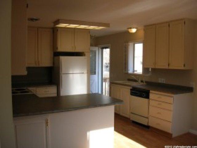 8169 S 2660 E, Sandy, UT 84093 — photo 4
