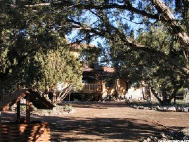 171 E Sumac Dr, Central, UT 84722 — photo 2