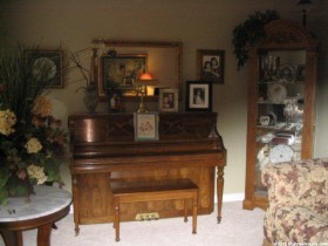 1377 S Troon Dr, Syracuse, UT 84075 — photo 2