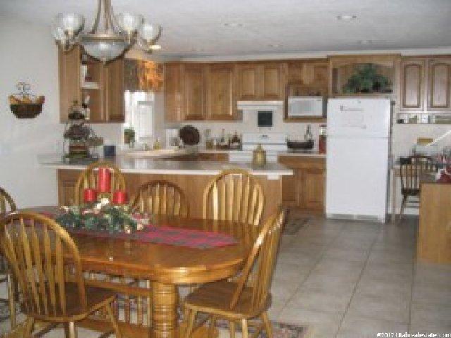 1377 S Troon Dr, Syracuse, UT 84075 — photo 3