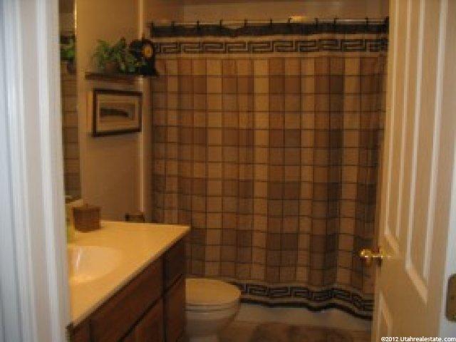 1377 S Troon Dr, Syracuse, UT 84075 — photo 5