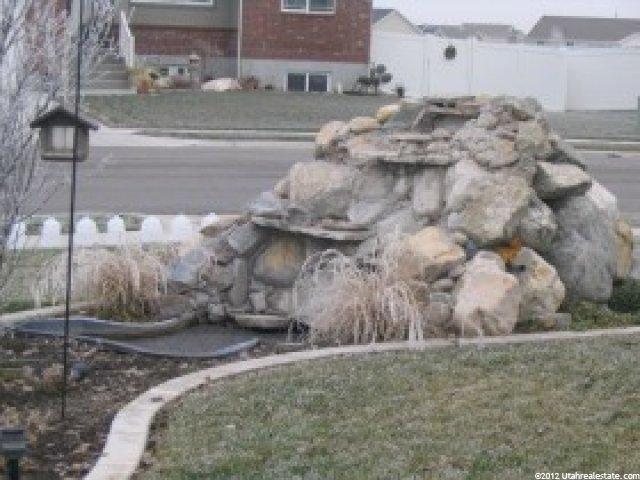 1377 S Troon Dr, Syracuse, UT 84075 — photo 7