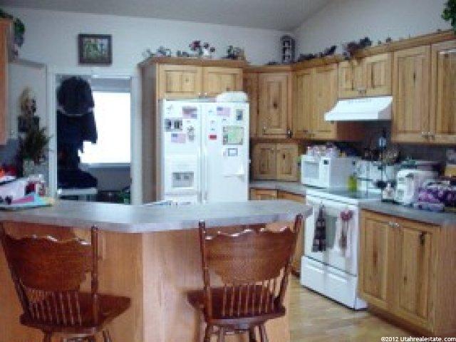 2189 N 2000 W, Farr West, UT 84404 — photo 3
