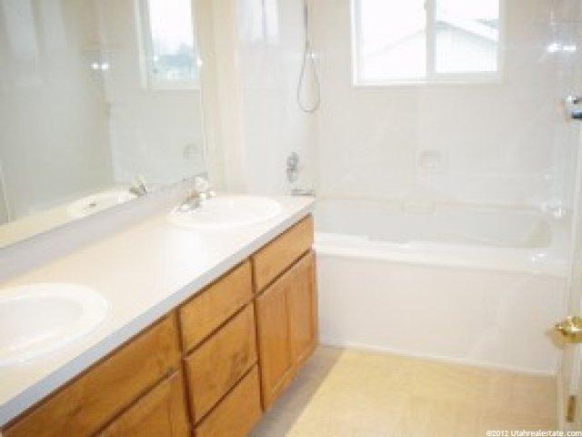 1549 W 2500 S, Syracuse, UT 84075 — photo 7