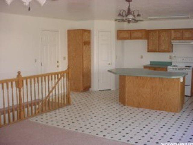 2415 S Main St, Clearfield, UT 84015 — photo 6