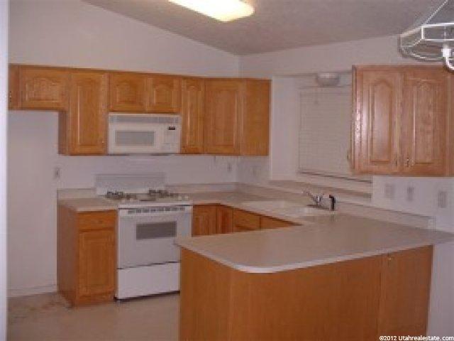 3061 N 1175 E, Layton, UT 84040 — photo 3