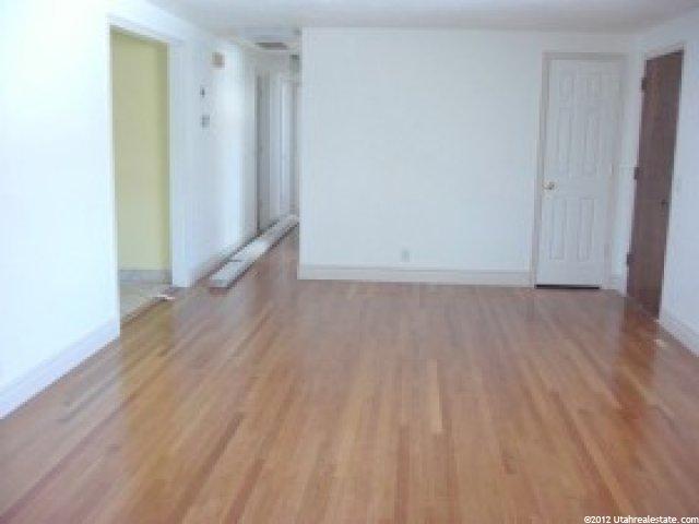 5746 S 920 E, Murray, UT 84123 — photo 2