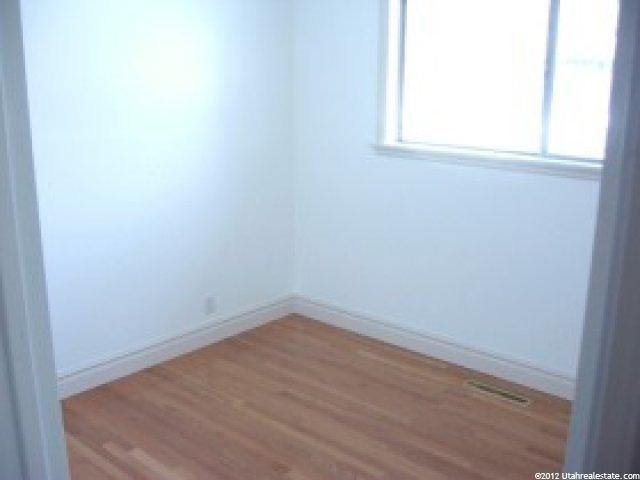 5746 S 920 E, Murray, UT 84123 — photo 4