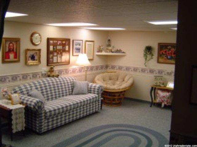 8395 Mesa Dr, Sandy, UT 84093 — photo 6