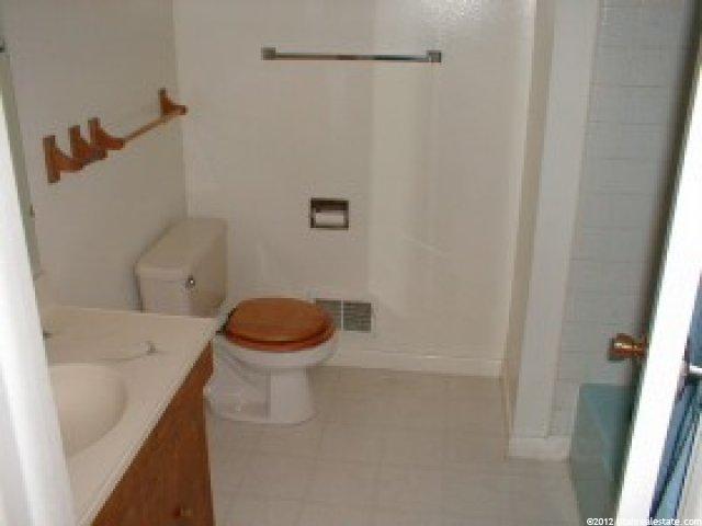 8975 S Mingo Park Dr, Sandy, UT 84070 — photo 6