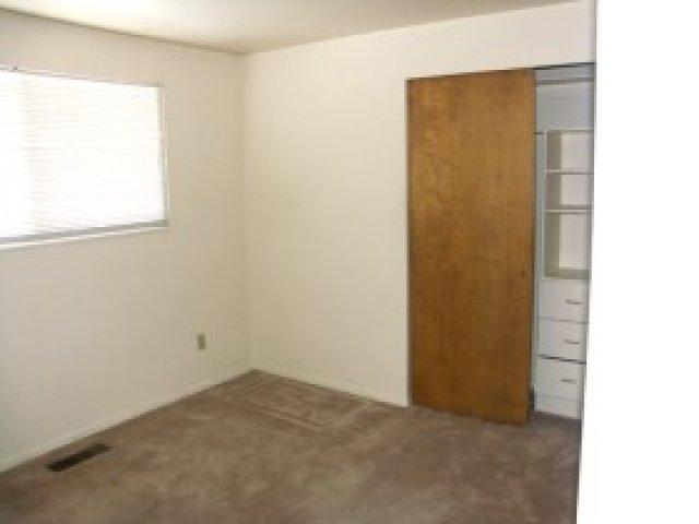 2040 N 300 W, Sunset, UT 84015 — photo 5