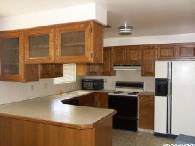 2040 N 300 W, Sunset, UT 84015 — photo 3