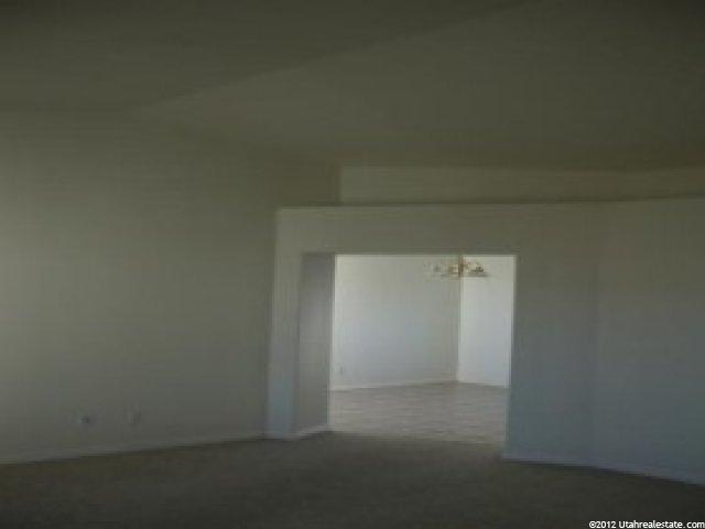 5047 S 4000 W, Roy, UT 84067 — photo 4