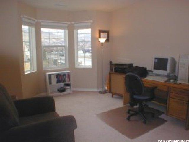 994 S Courtyard Ln E, Centerville, UT 84014 — photo 5